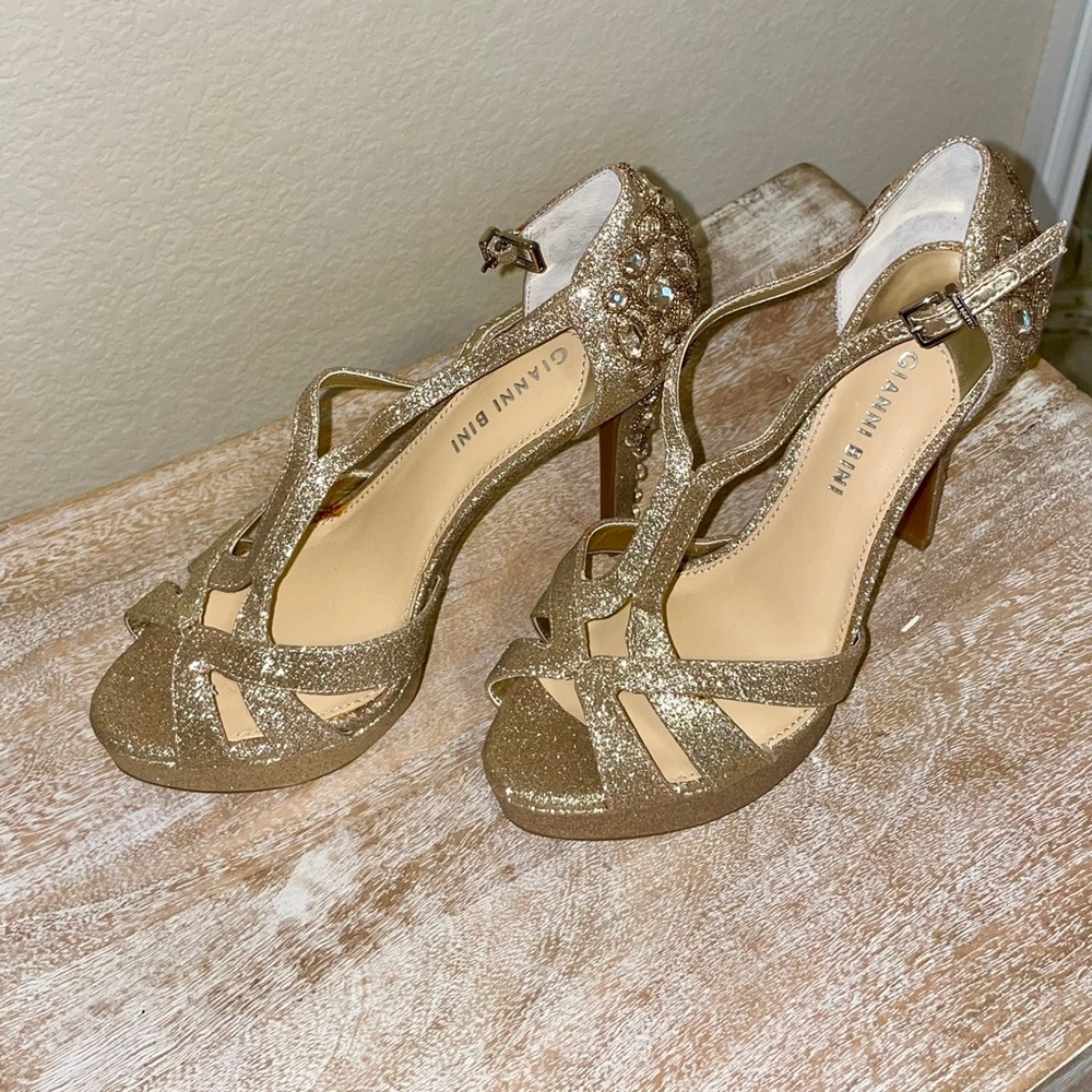 Giani Bini Heels